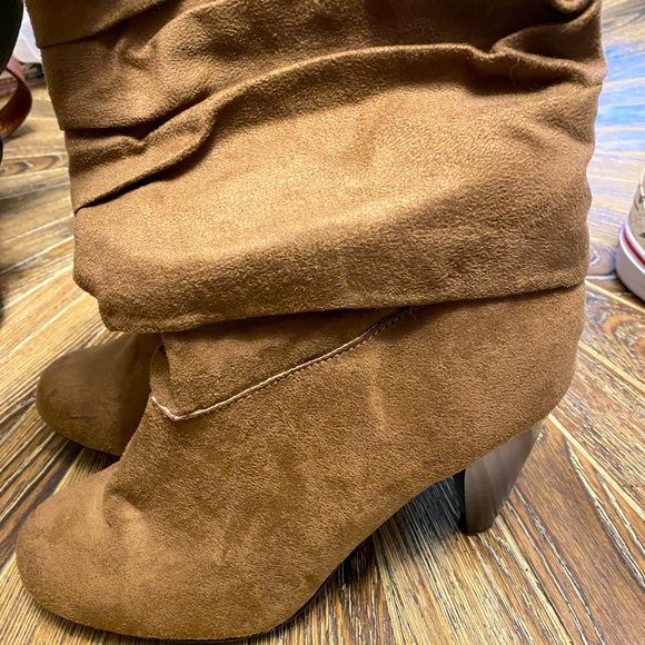 Shoes - Tan suede boots, size 7. Worn but good condition!